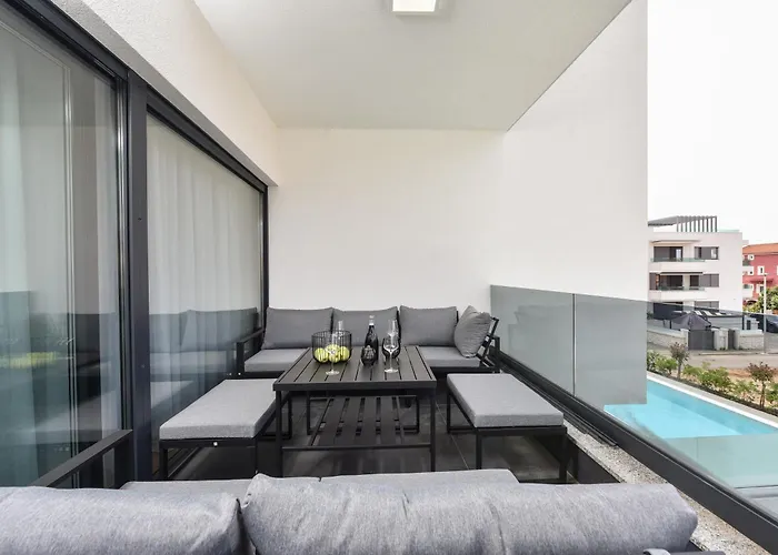 Silver Luxury זאדאר